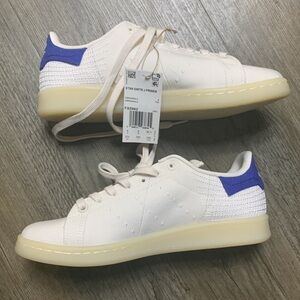 *New* Stan Smith J Primeblue